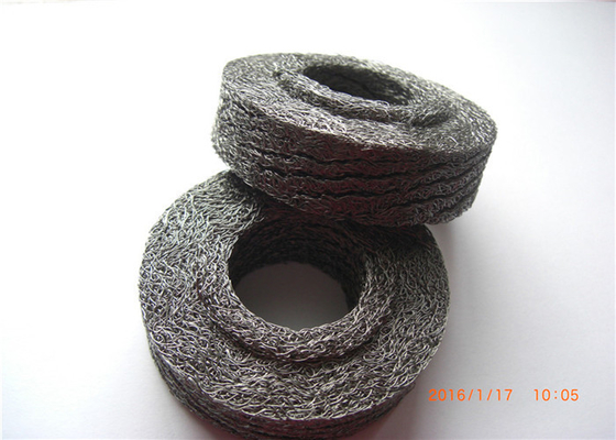 10-100mm Dia Rajutan Wire Mesh filter Kinerja Penyaringan Tinggi Anti Korosi