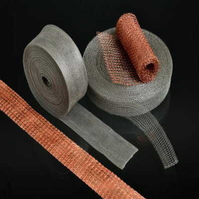 Stainless Steel Compressed Knitted Filter Mesh dengan permukaan yang dipoles