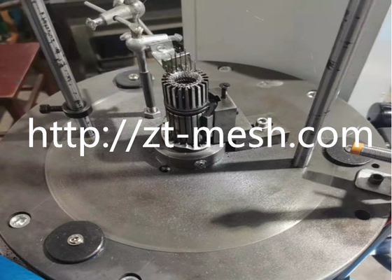 OEM Bentuk Lubang Bulat Woven Metal Mesh Gasket untuk Kebutuhan Industri
