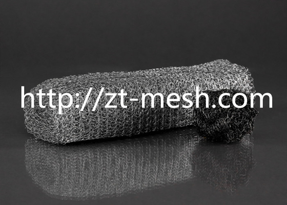 Keakuratan penyaringan yang sangat baik Teknik Mesh Wire Knitted yang Dikompresi Weave stainless steel 304 untuk penyaringan industri