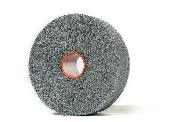 PP / SS316 Rajutan Mesh Fabric 0.5mm dia 1000mm Lebar Bentuk Butir Bergelombang