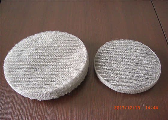 Roundness Rajutan Mesh Demister Pad Ketahanan Korosi 0.23mm