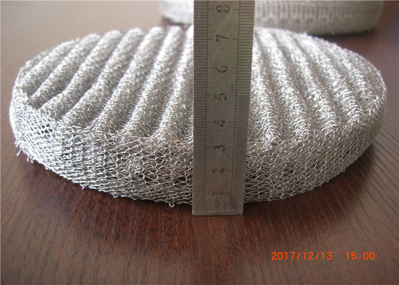 Roundness Rajutan Mesh Demister Pad Ketahanan Korosi 0.23mm