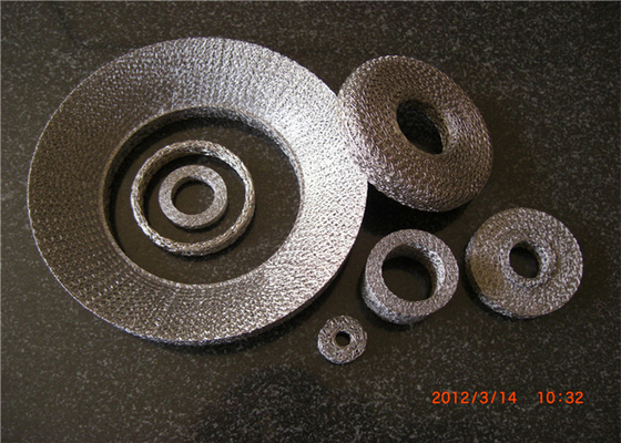 Compressed Knitted Wire Mesh Gasket Dia.50mm AISI 316L Untuk Kebisingan Mesin Otomatis